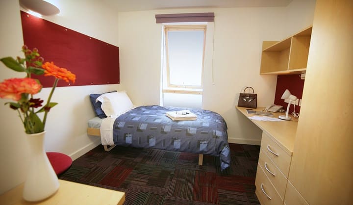 residencia en Brighton University